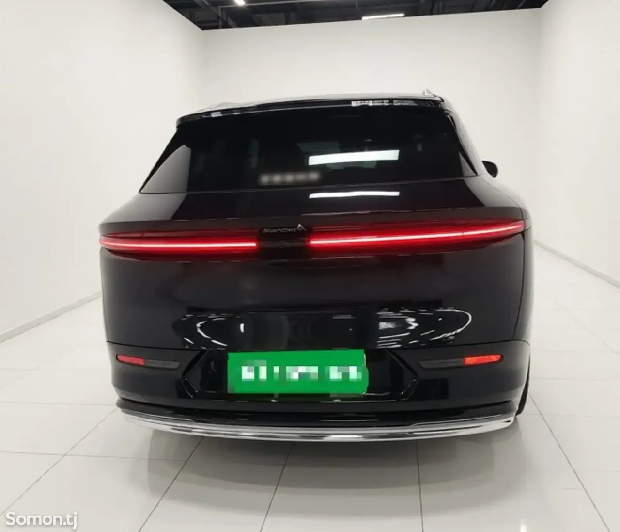 Zeekr 7X 2025 · AT