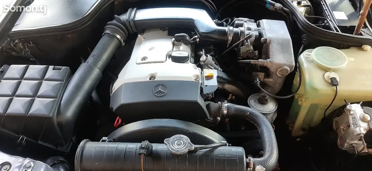 Mercedes-Benz C class 1995 · 1.8 AT