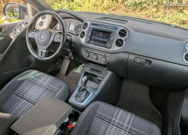 Volkswagen Tiguan 2014 · 2.0 AT