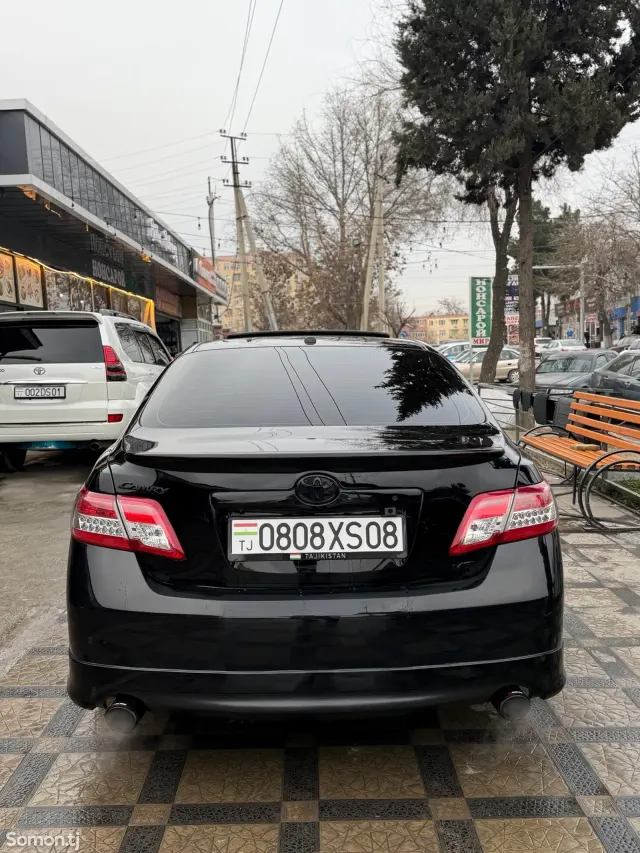 Toyota Camry 2011 · 3.5 AT