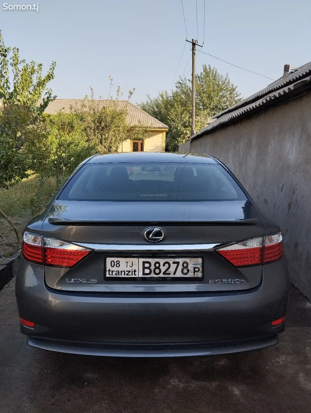 Lexus ES series 2015 · 3.0 AT