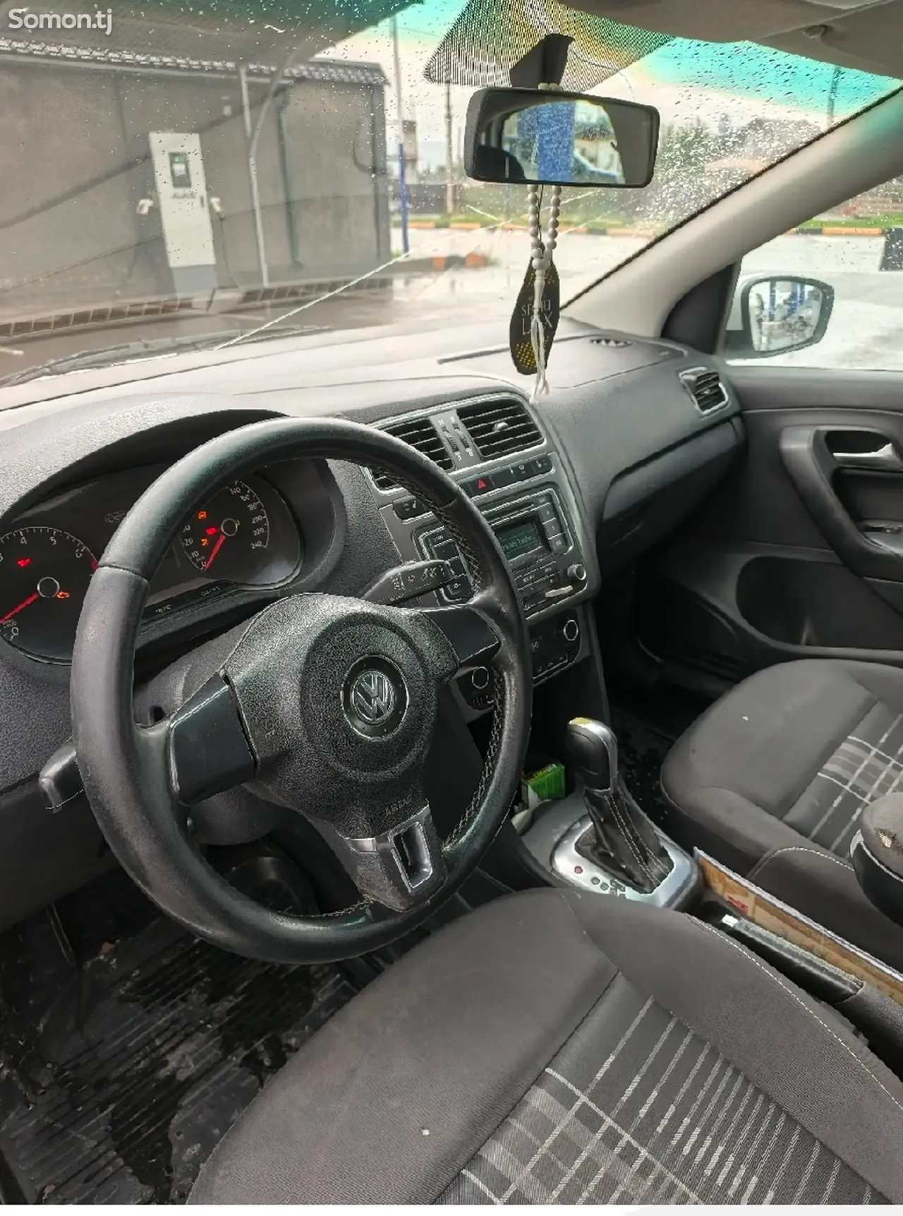 Volkswagen Polo 2019 · 1.6 AT