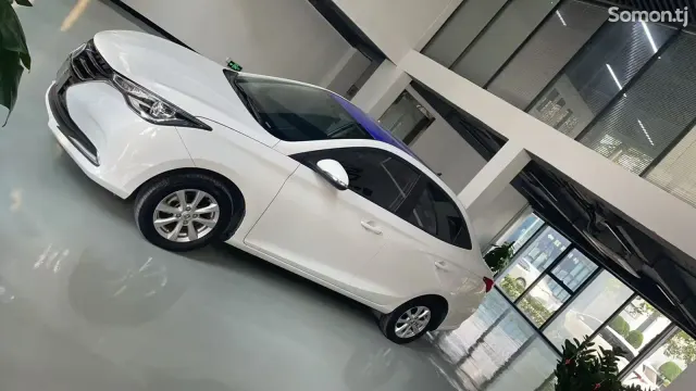 Changan Alsvin 2021 · AT