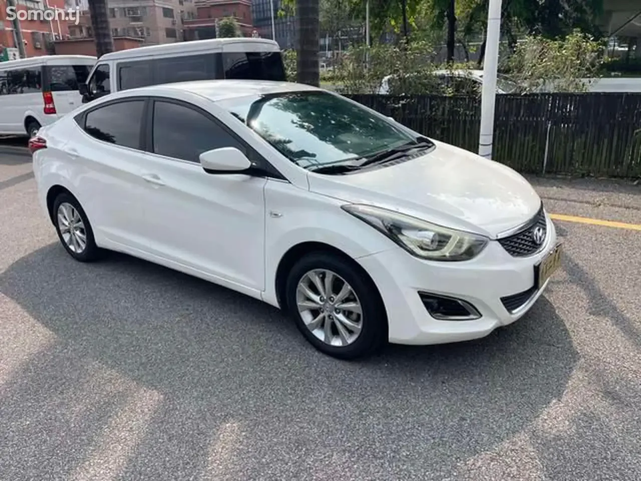 Hyundai Avante 2017 · 1.6 AT