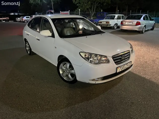 Hyundai Avante 2007 · 1.6 AT