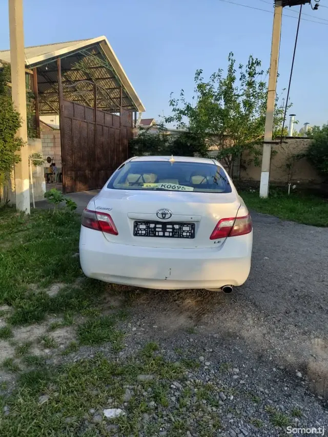 Toyota Camry 2009 · 2.4 AT