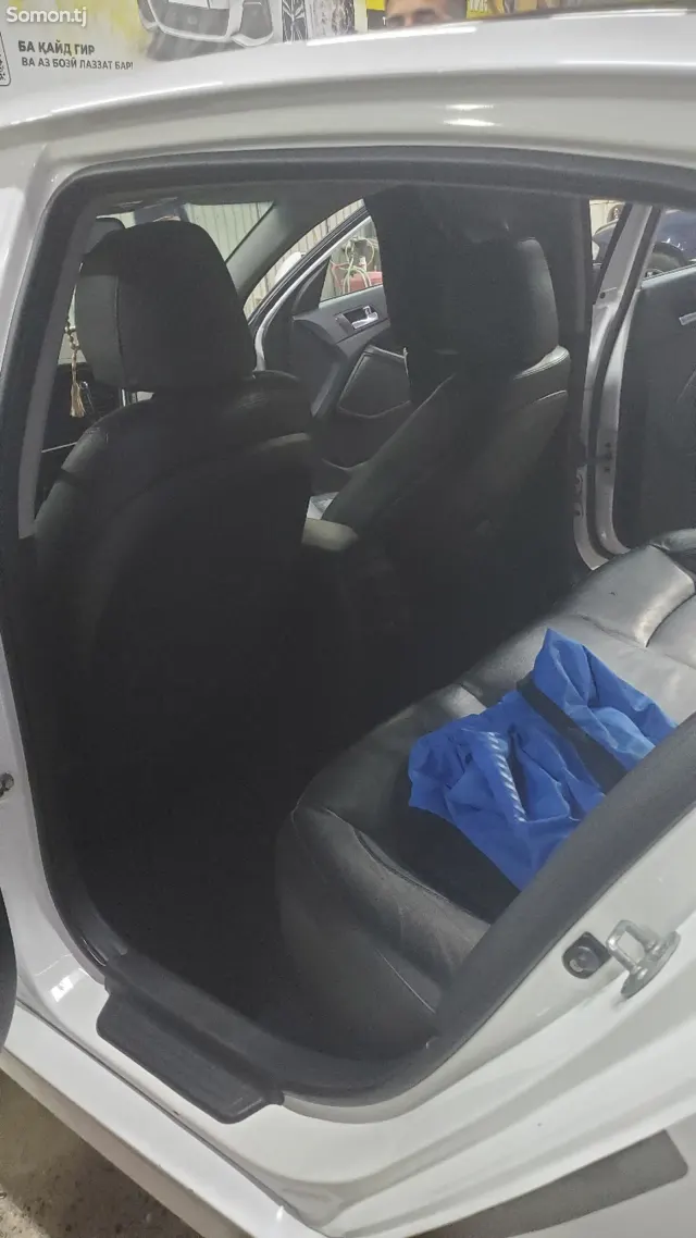 Kia K5 2014 · 2.0 AT