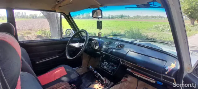 Lada (ВАЗ) 2106 1986 · 1.6 MT