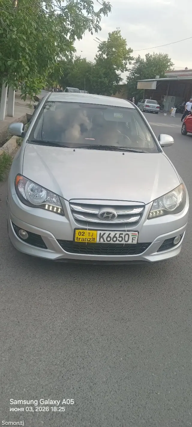 Hyundai Avante 2010 · 1.6 AT