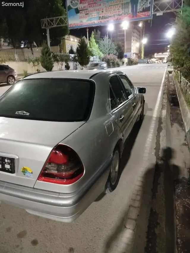 Mercedes-Benz C class 1995 · 1.8 MT