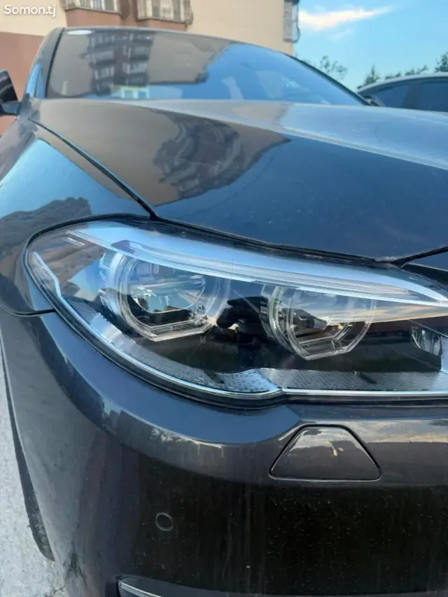 BMW 5 series 2014 · 2.0 AT