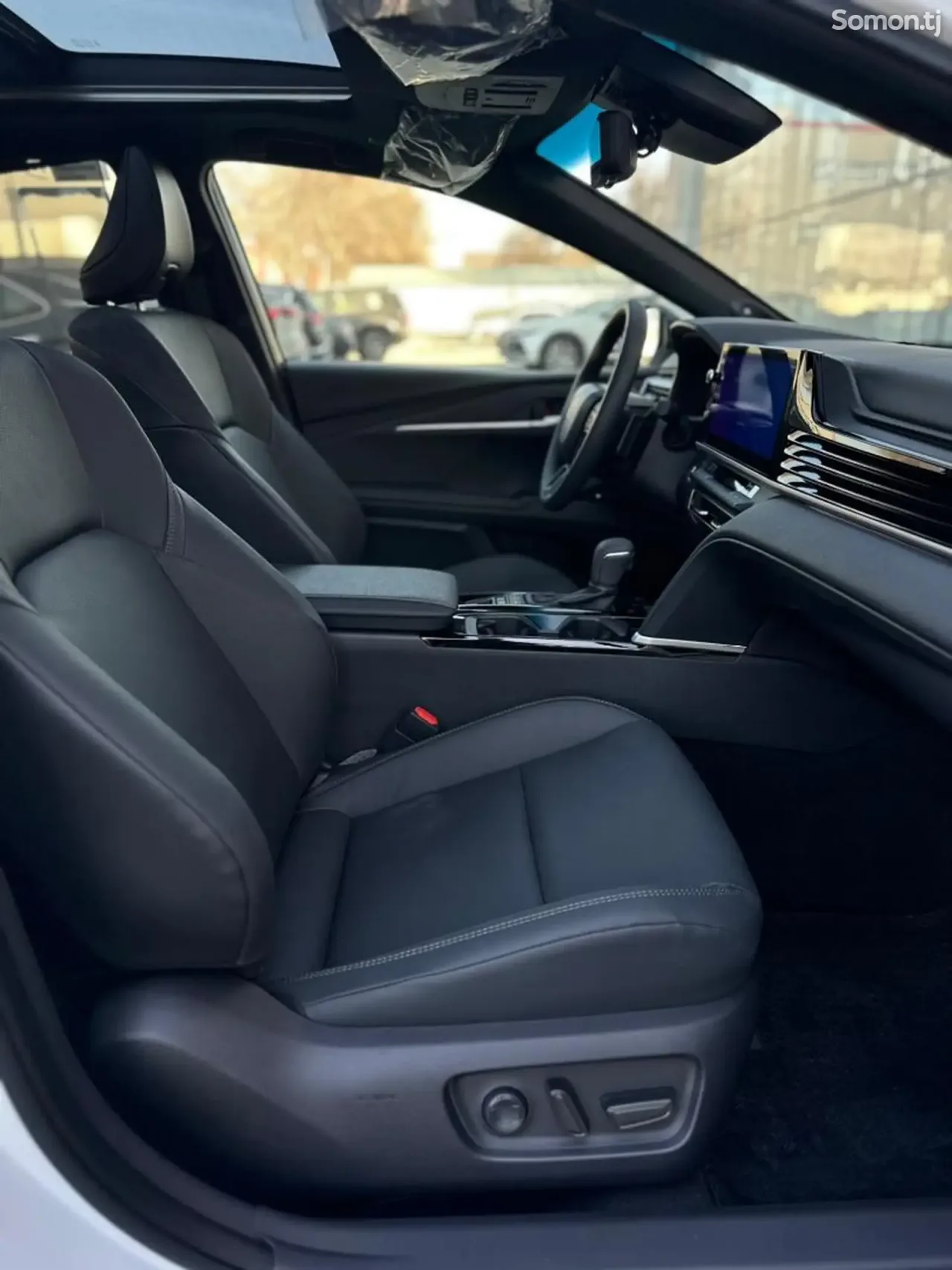 Toyota Camry 2025 · 2.5 AT