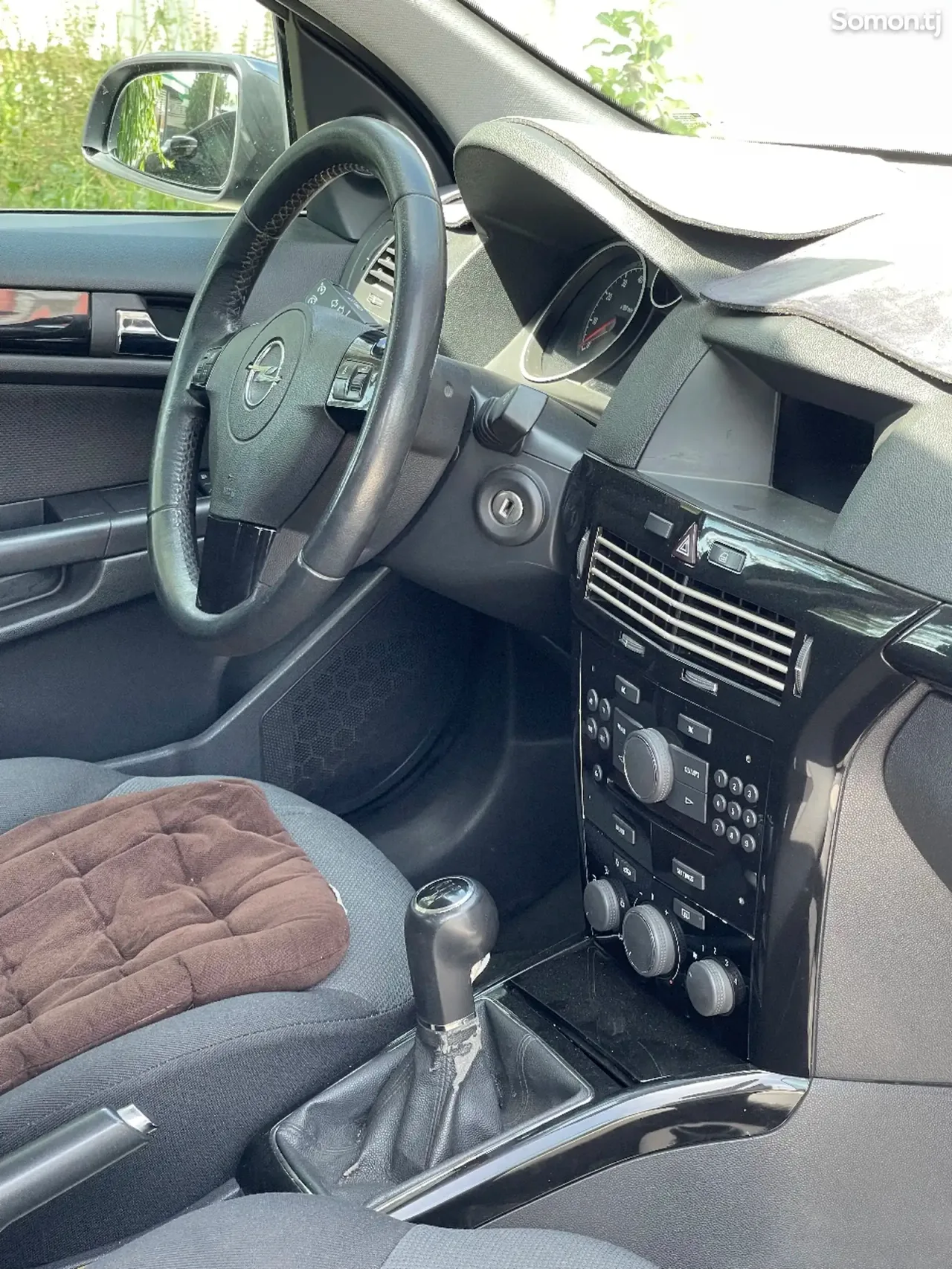 Opel Astra H 2007 · 1.6 MT
