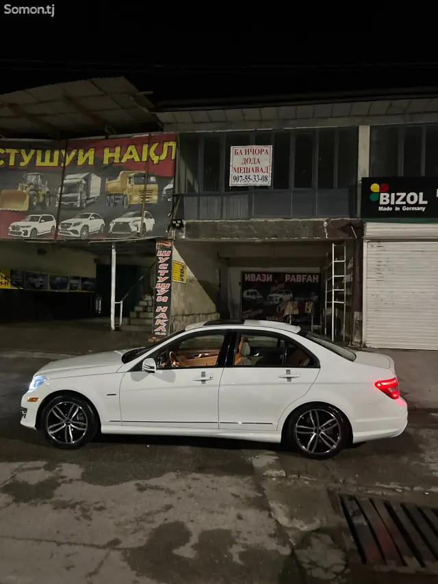 Mercedes-Benz C class 2012 · 3.0 AT