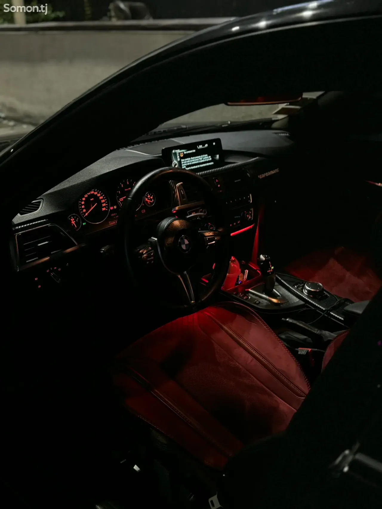 BMW M3 2016 · 2.0 AT