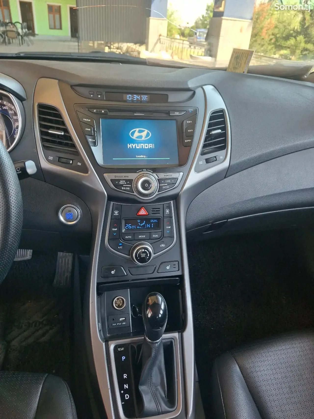 Hyundai Avante 2014 · 1.6 AT