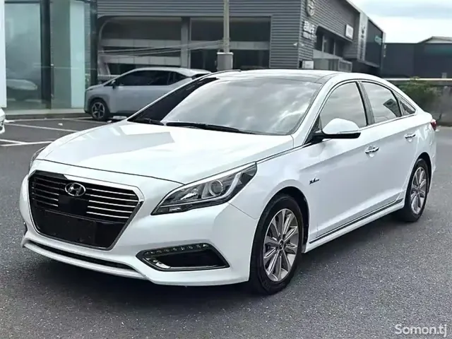 Hyundai Sonata 2015 · 1.5 AT