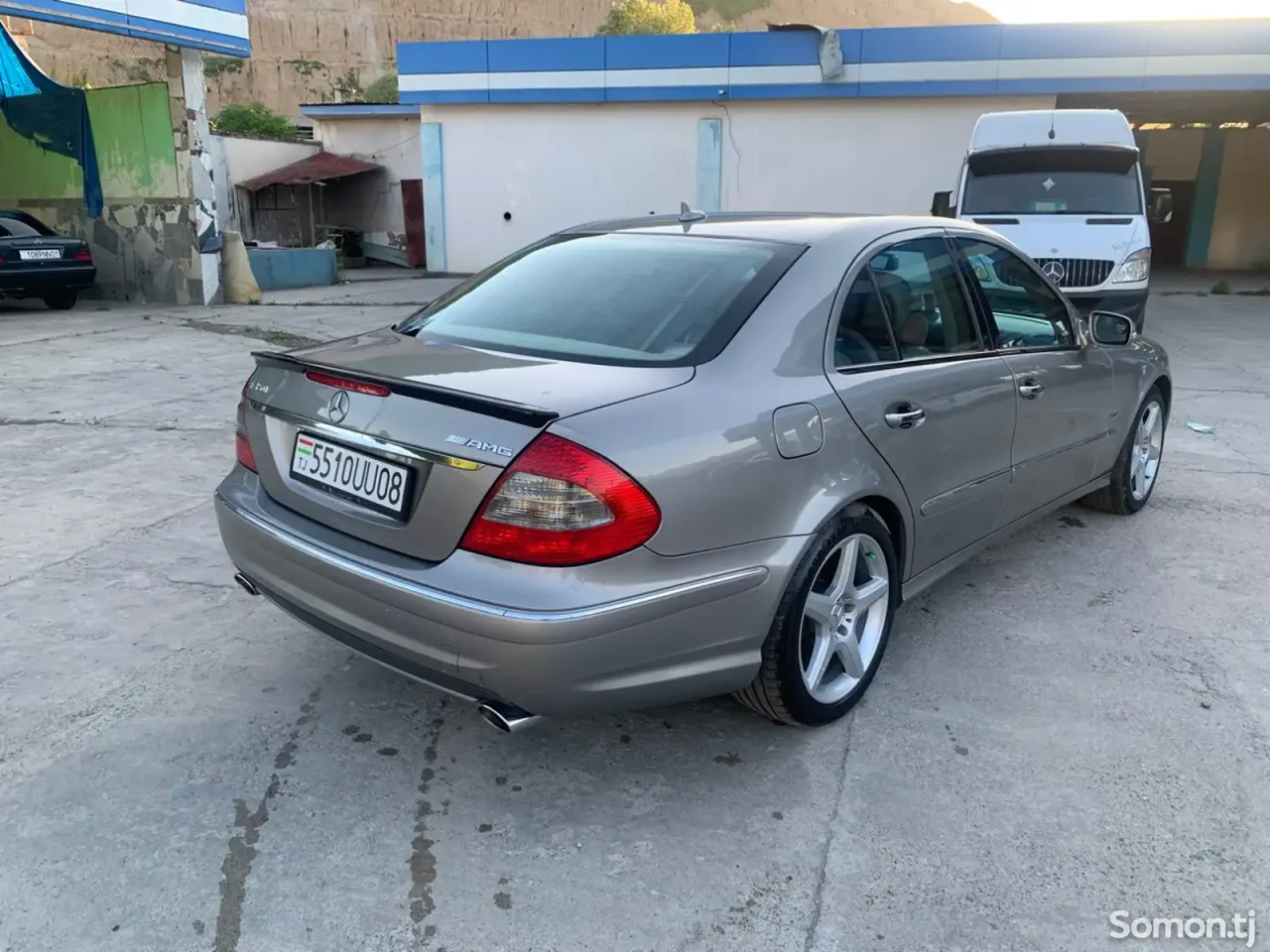 Mercedes-Benz E class 2009 · 3.5 AT