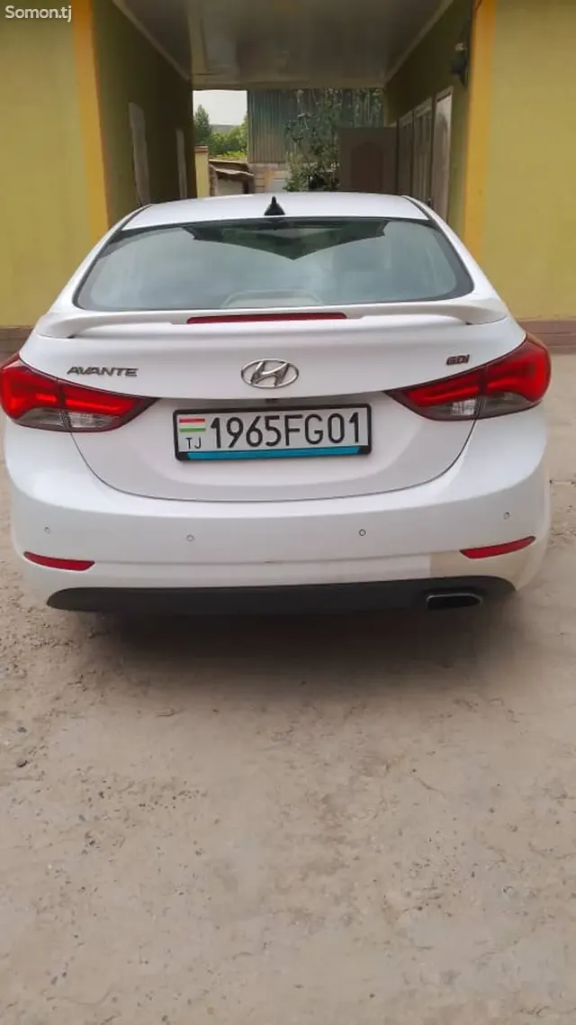 Hyundai Avante 2014 · 1.6 AT