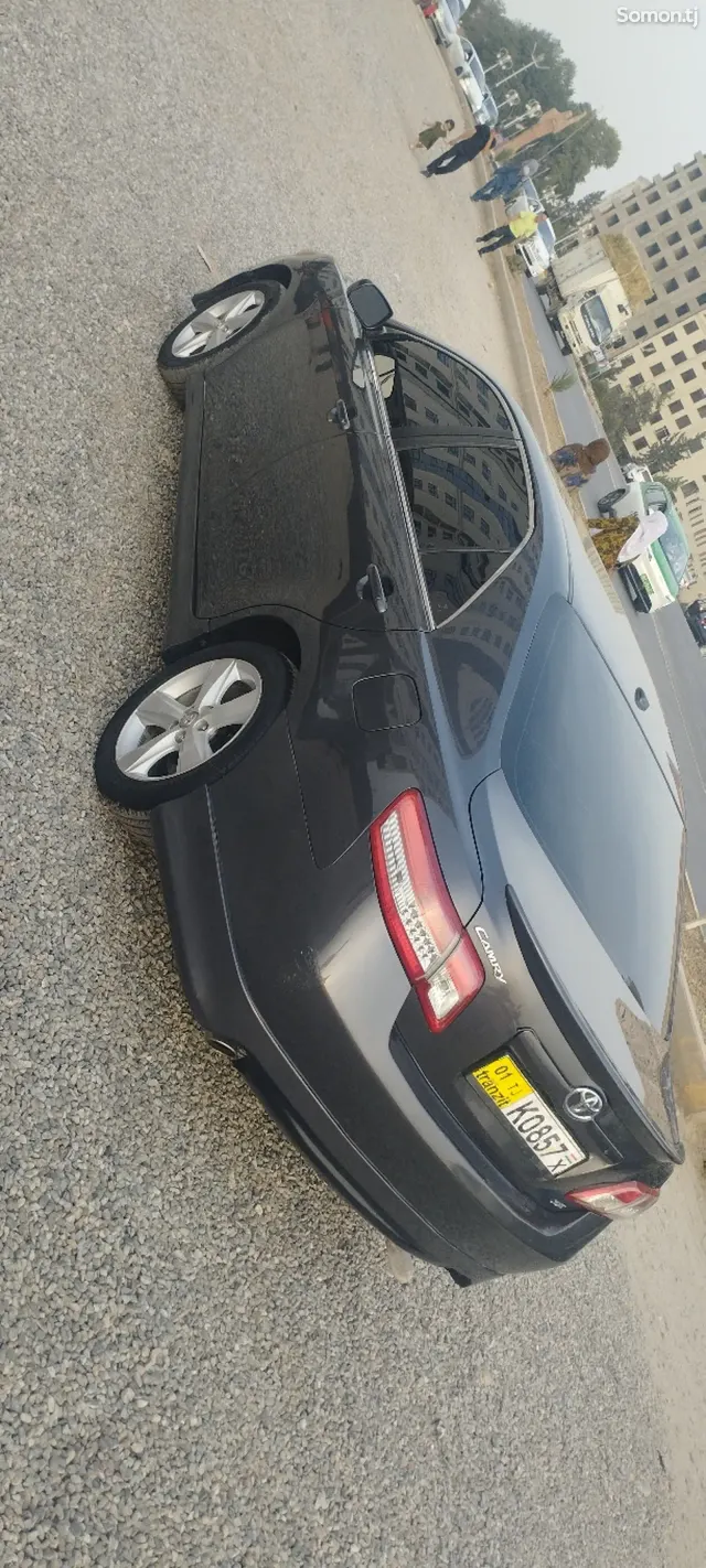 Toyota Camry 2011 · 3.5 AT