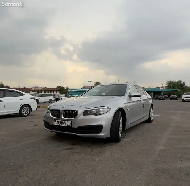 BMW 5 series 2015 · 2.0 AT