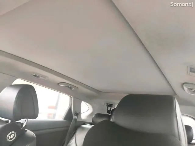 Hyundai Tucson 2016 · 1.6 AT