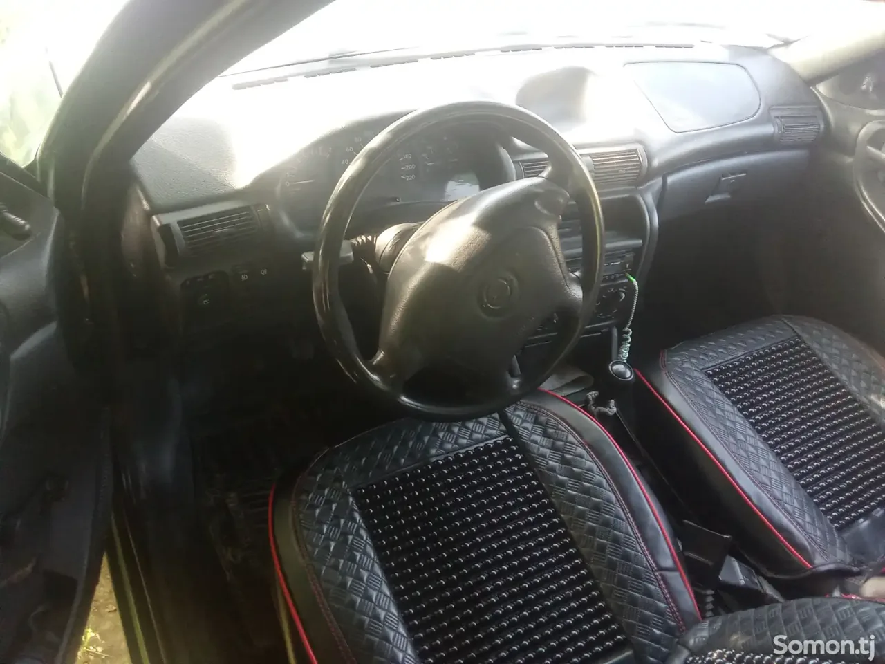 Opel Astra F 1996 · 1.6 MT