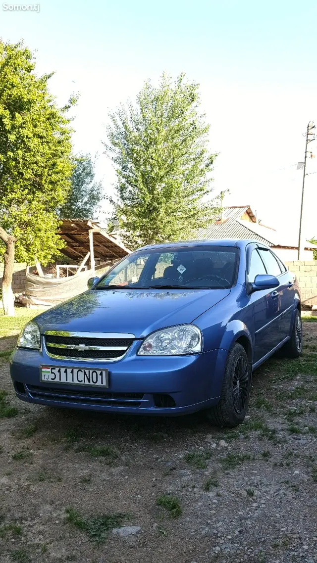 Chevrolet Lacetti 2008 · 1.6 AT