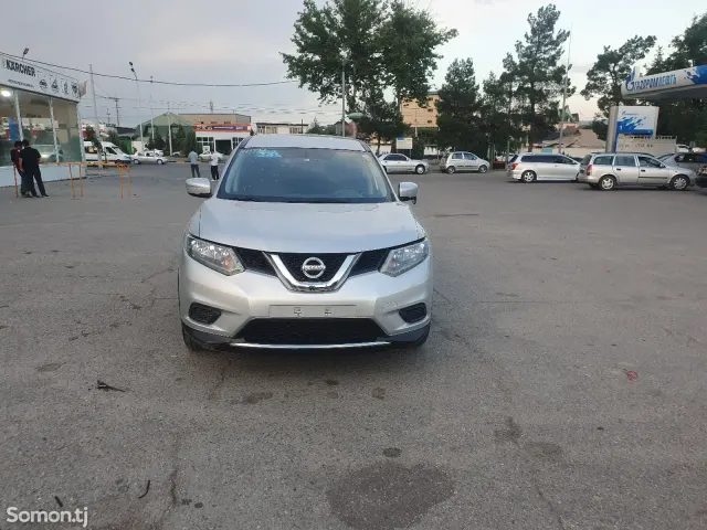 Nissan X-Trail 2014 · 2.0 AT