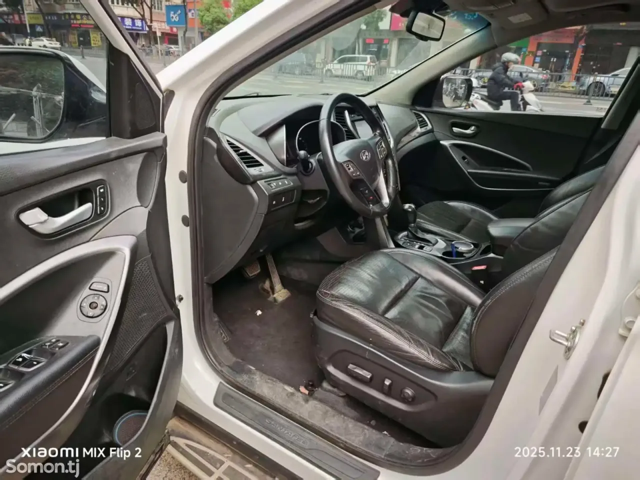 Hyundai Santa Fe 2014 · 2.4 AT