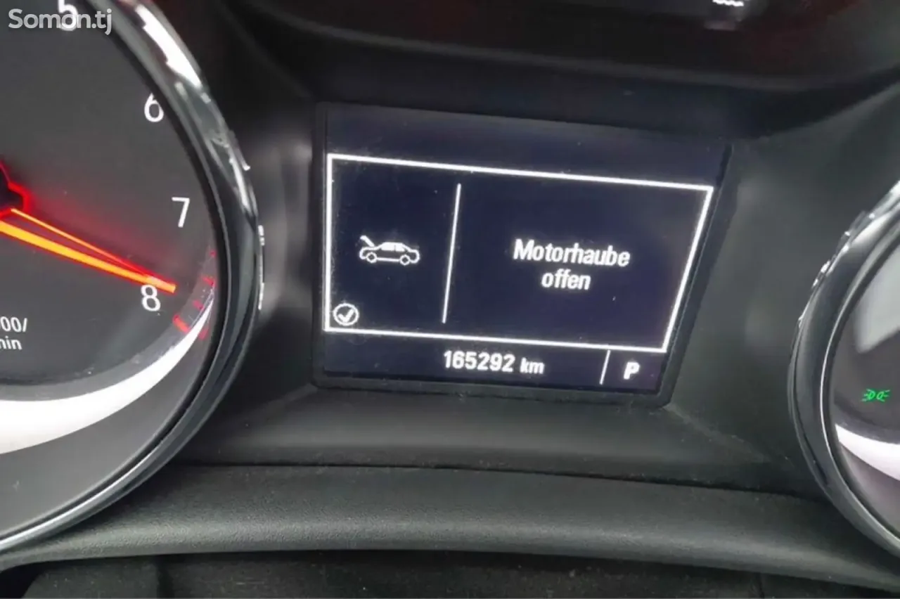Opel Astra K 2020 · 1.4 AT