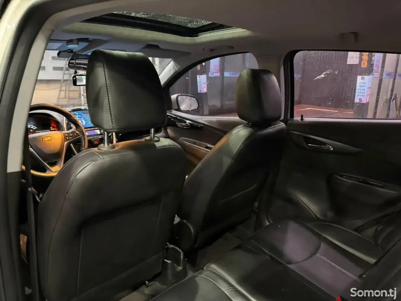 Chevrolet Spark 2016 · 1.0 AT