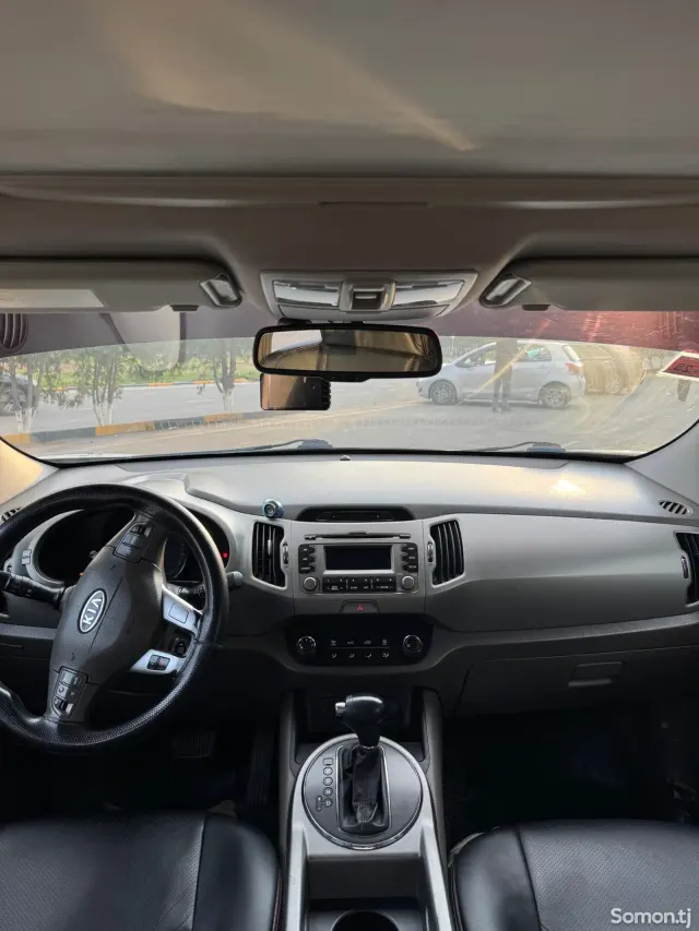 Kia Sportage 2011 · 2.0 AT