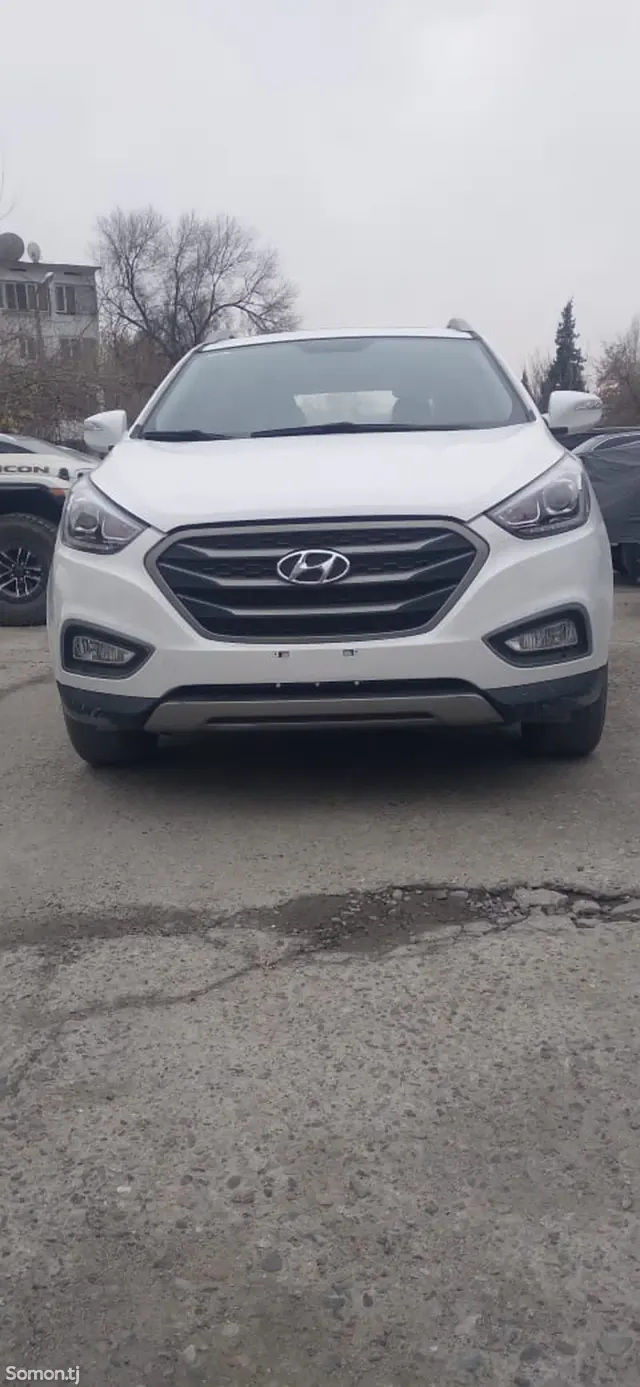 Hyundai Tucson 2014 · 2.0 AT