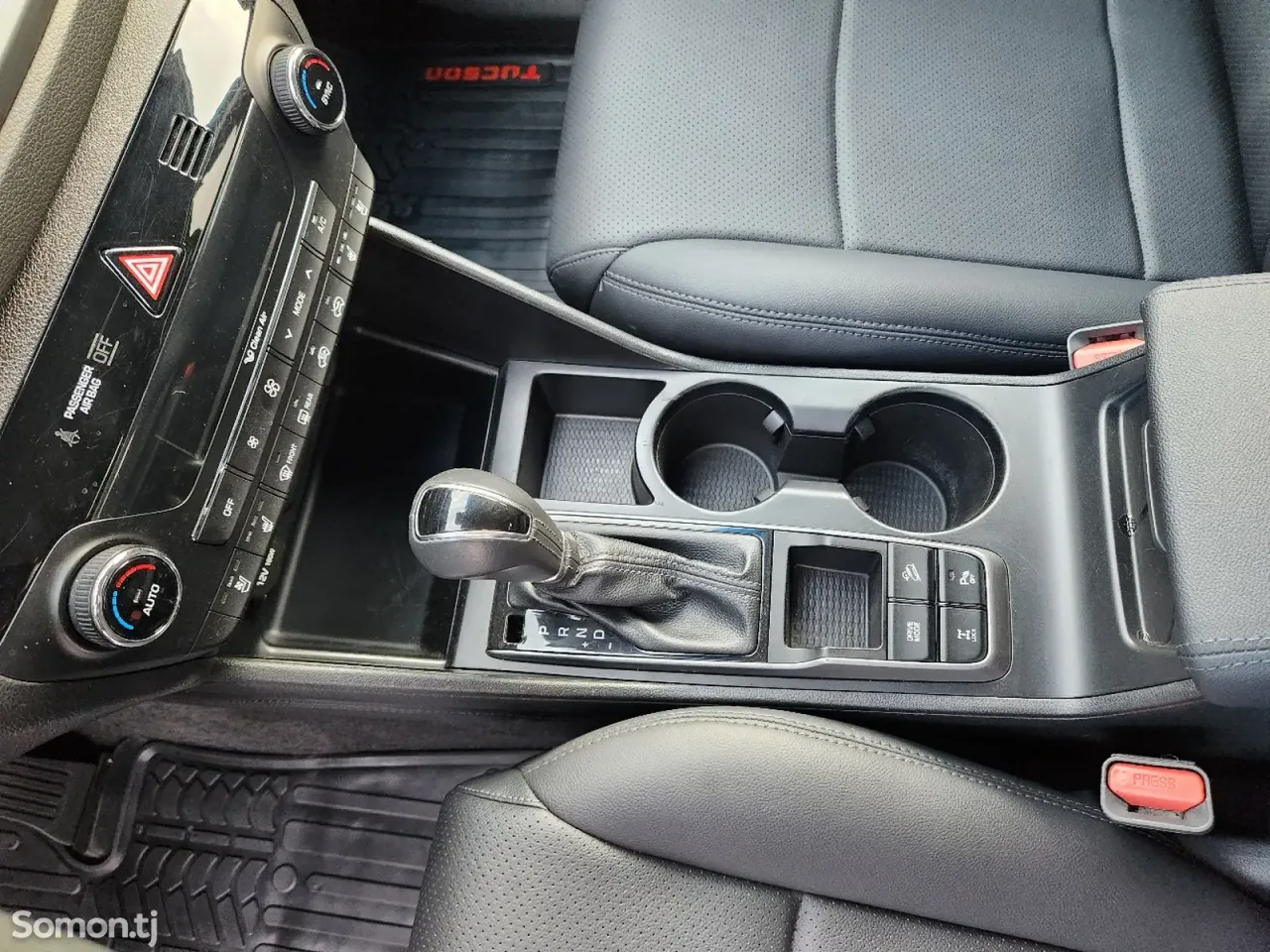 Hyundai Tucson 2016 · 1.6 AT