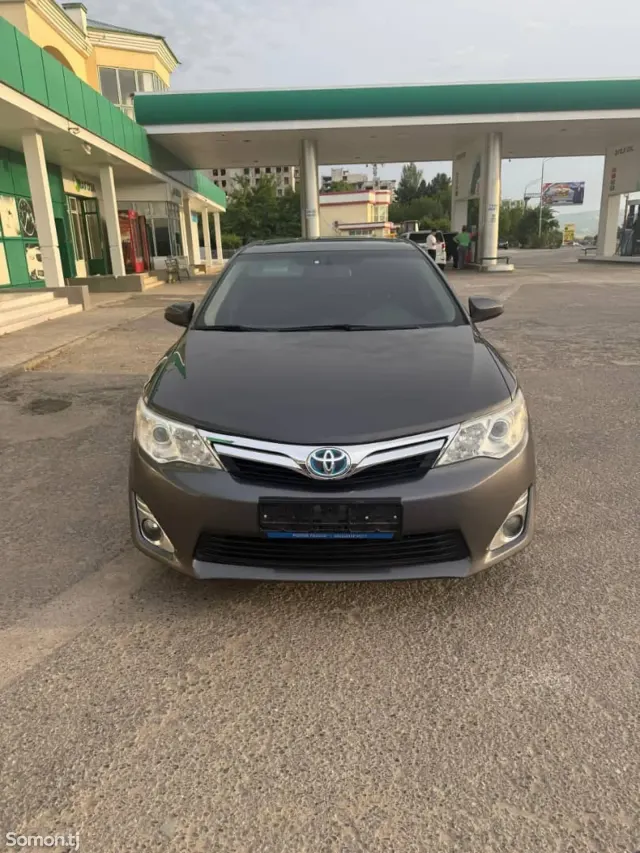 Toyota Camry 2014 · 2.5 AT