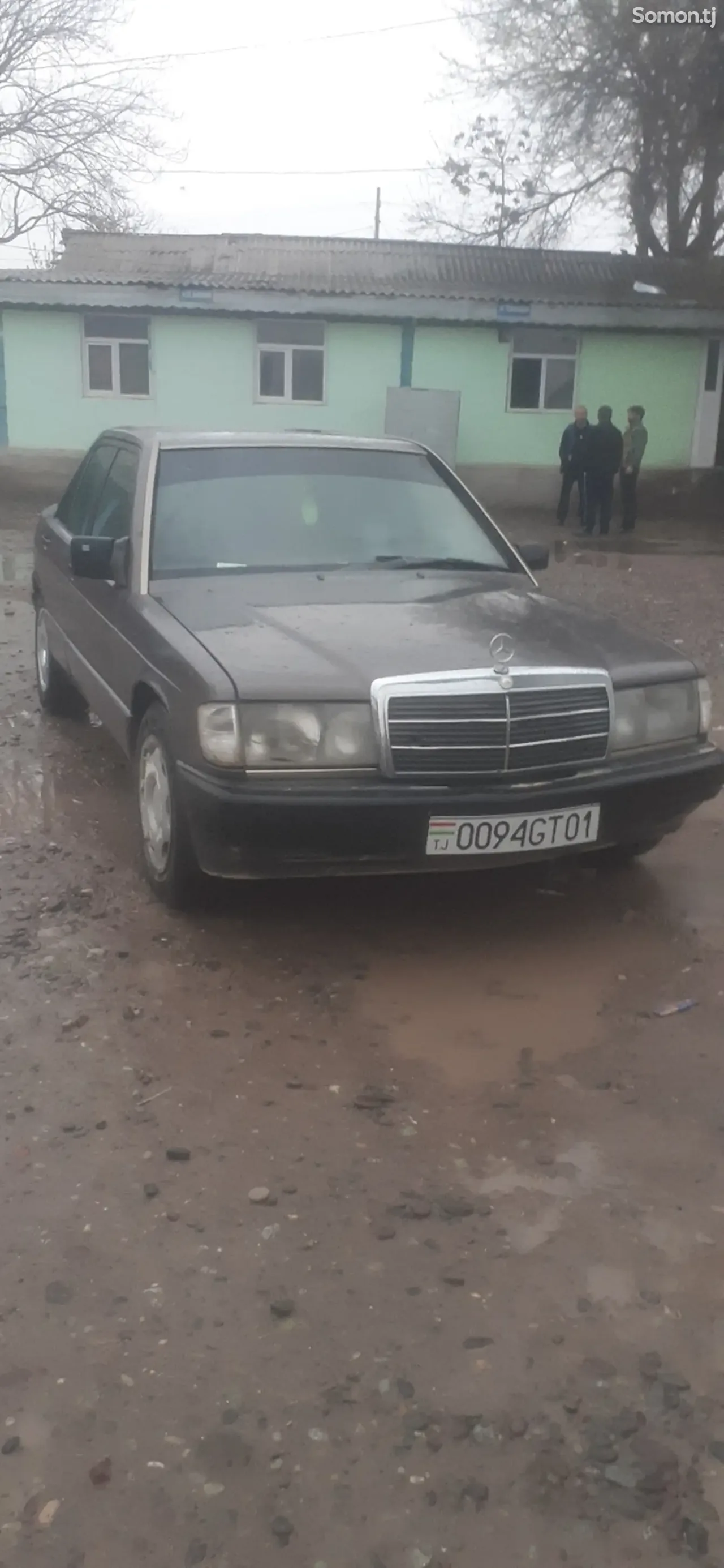 Mercedes-Benz W124 1991 · 1.8 MT