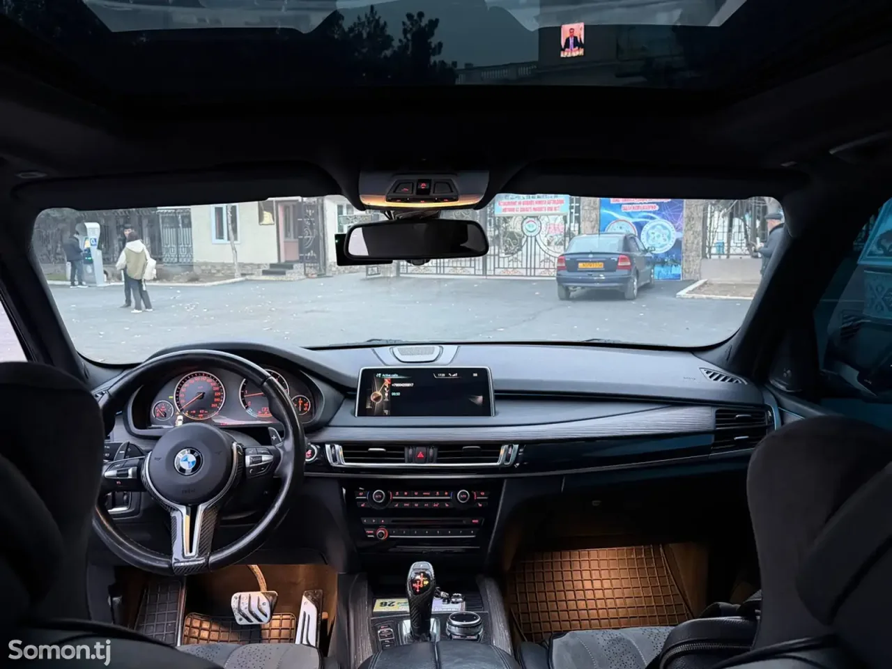 BMW X5 M 2015 · 4.0 AT