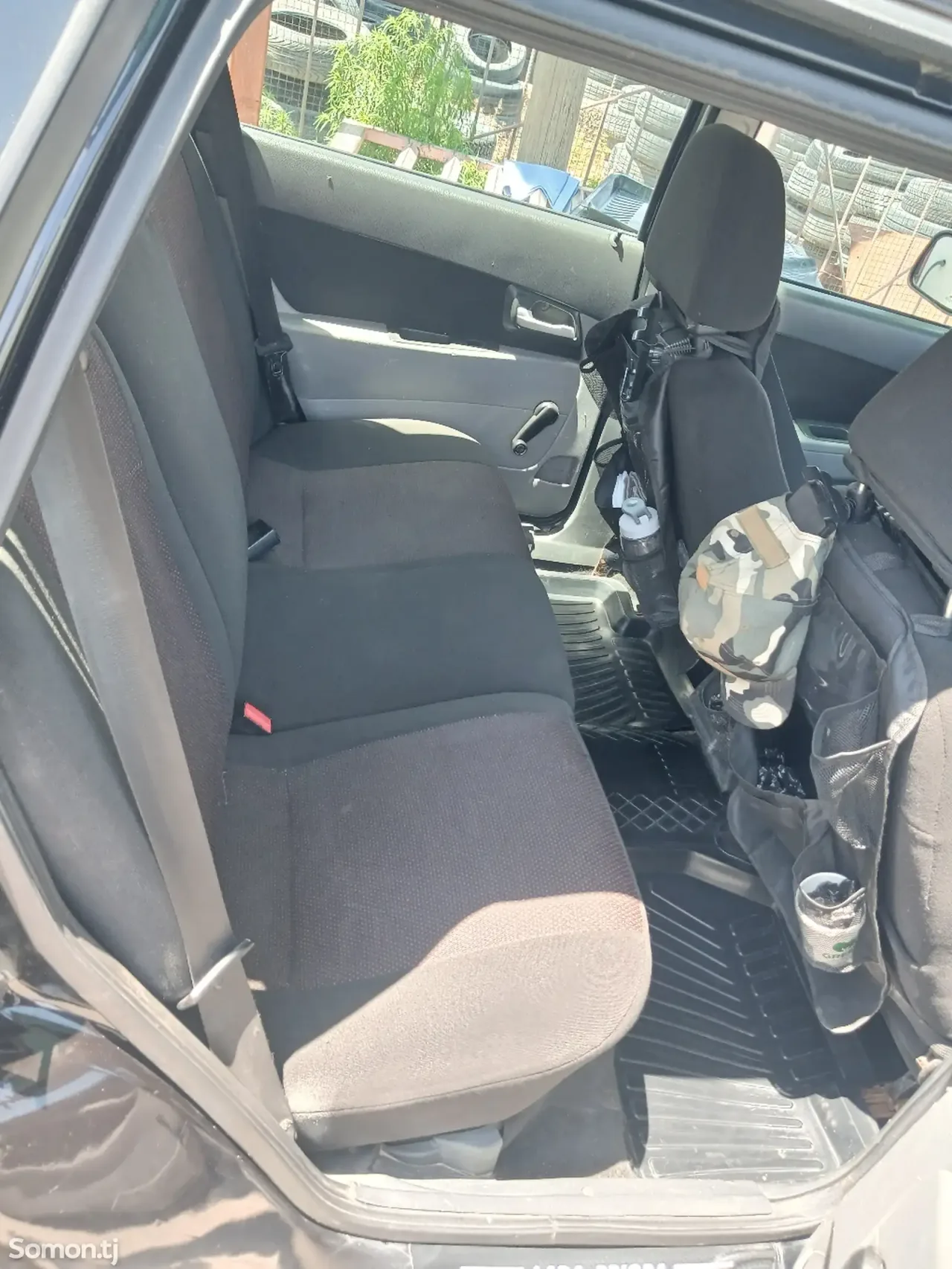 Lada (ВАЗ) Priora 2010 · 1.6 MT