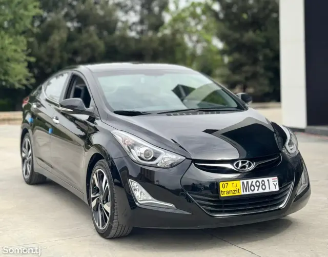Hyundai Avante 2015 · 1.6 AT