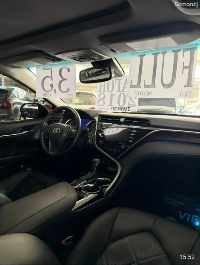 Toyota Camry 2018 · 3.5 AT