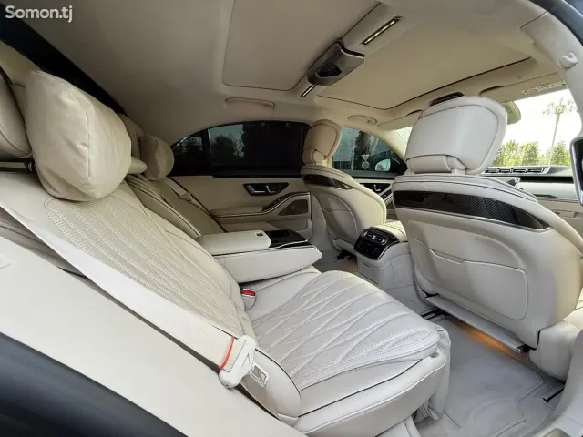 Mercedes-Benz S class 2025 · 6.3 AT