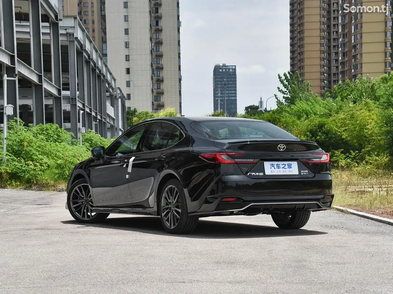 Toyota Camry 2026 · 2.0 AT