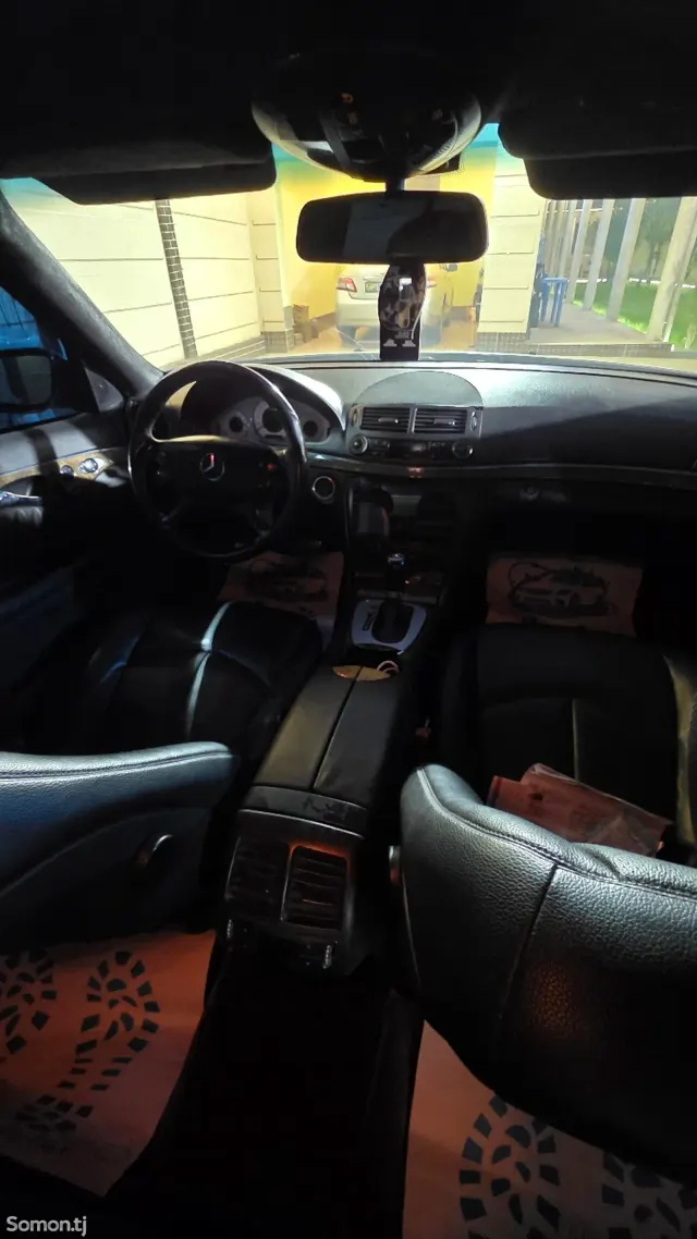 Mercedes-Benz E class 2007 · 3.5 AT