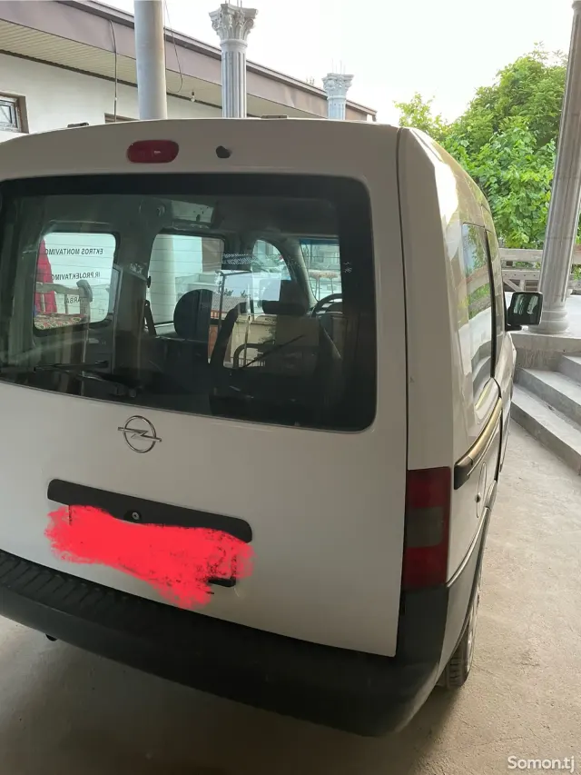 Opel Combo 2006 · 1.4 MT