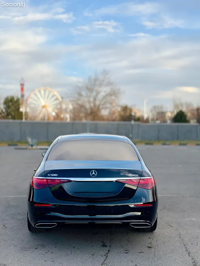 Mercedes-Benz S class 2022 · 3.5 AT