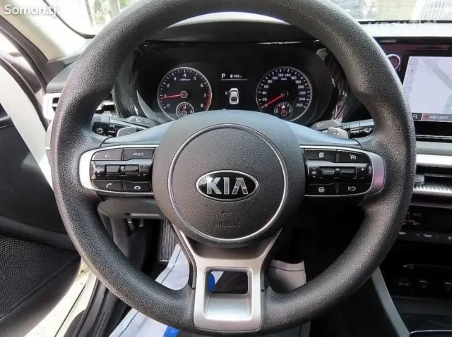 Kia K5 2020 · 2.0 AT