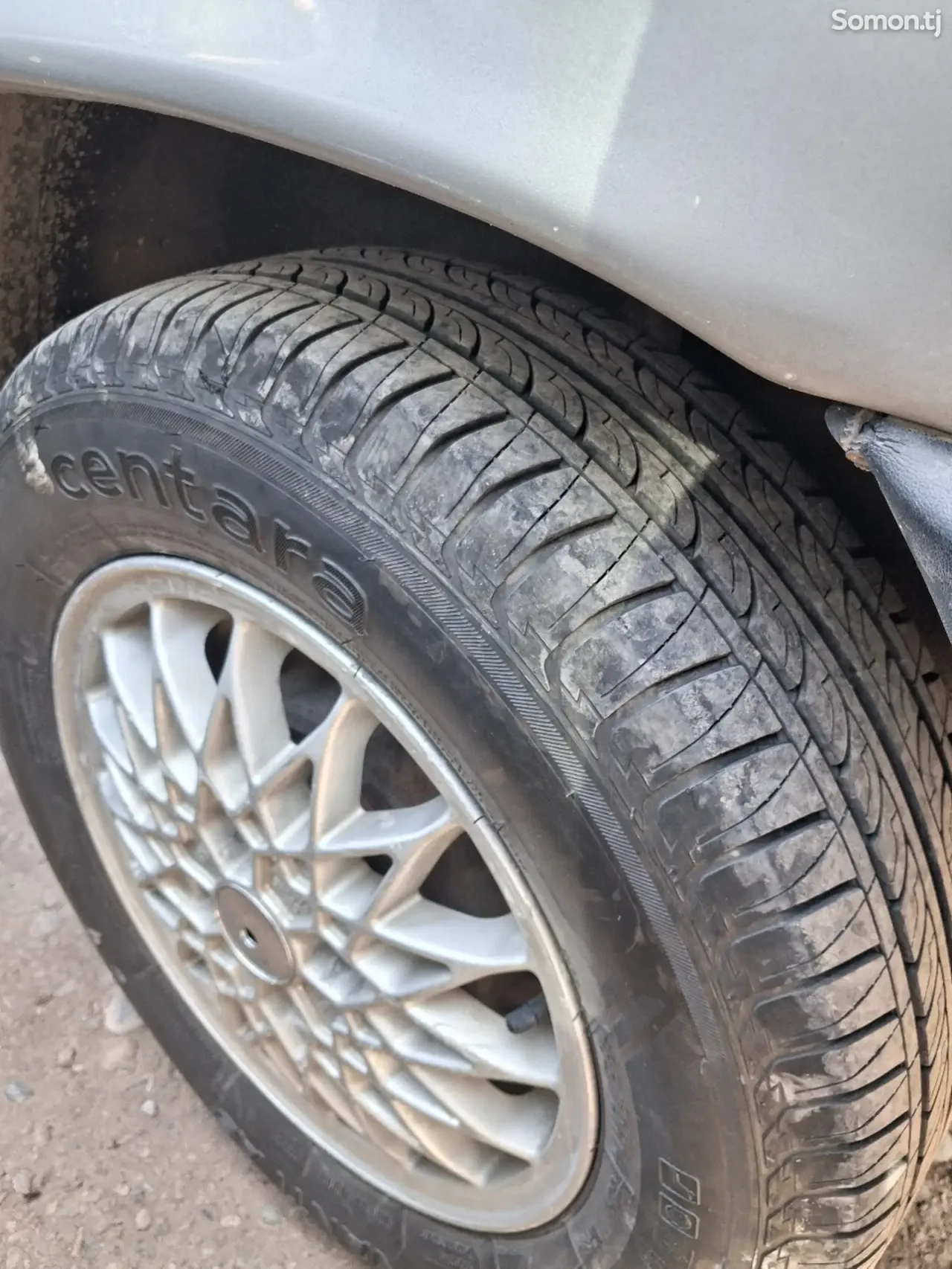 Opel Vectra A 1995 · 1.6 MT