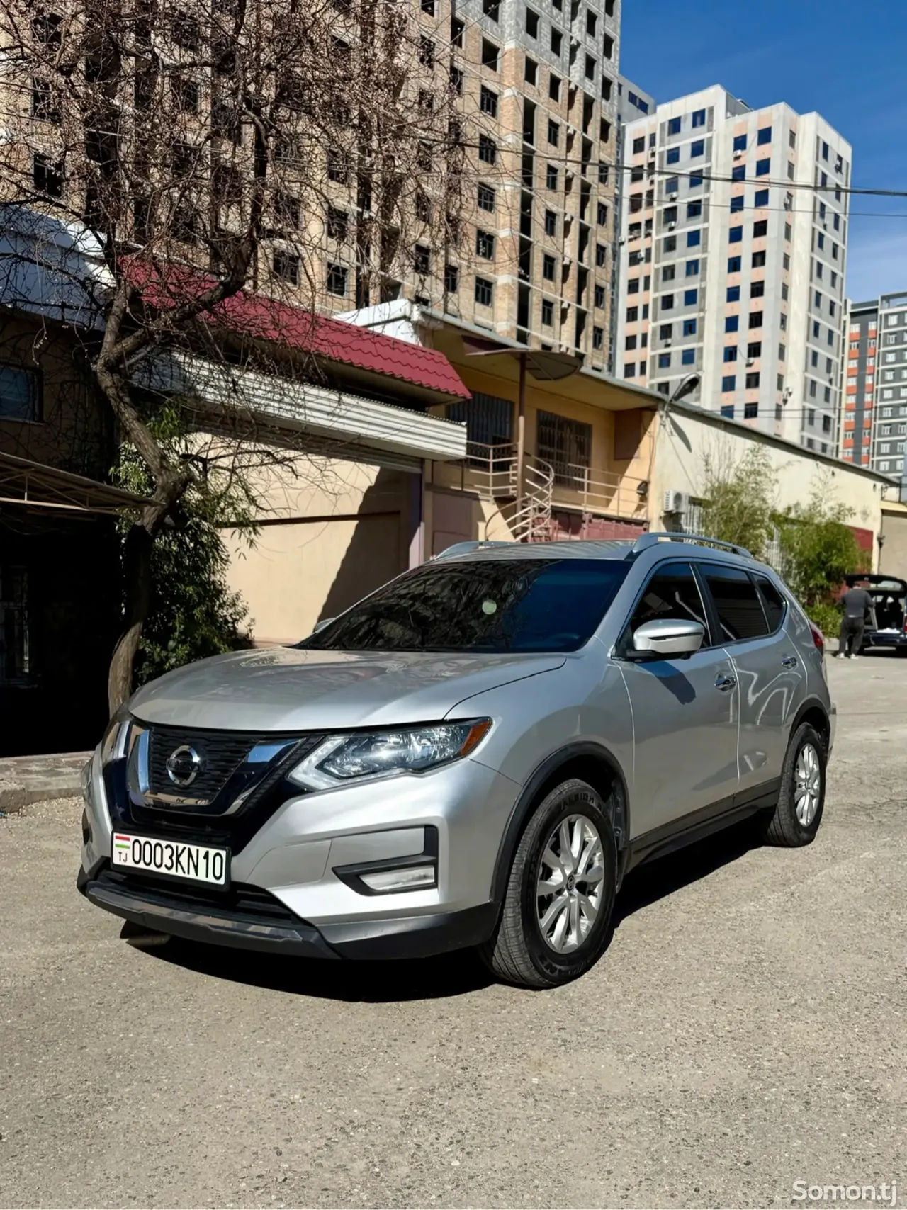 Nissan Rogue 2017 · 2.5 AT