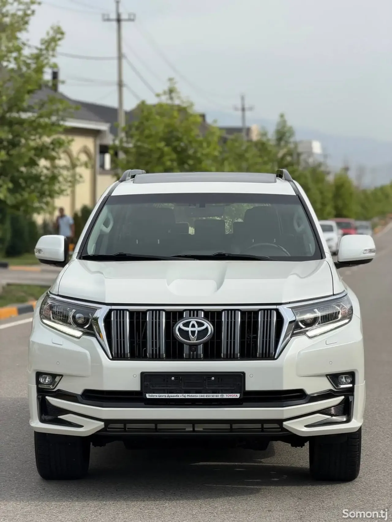 Toyota Land Cruiser Prado 2023 · 4.0 AT